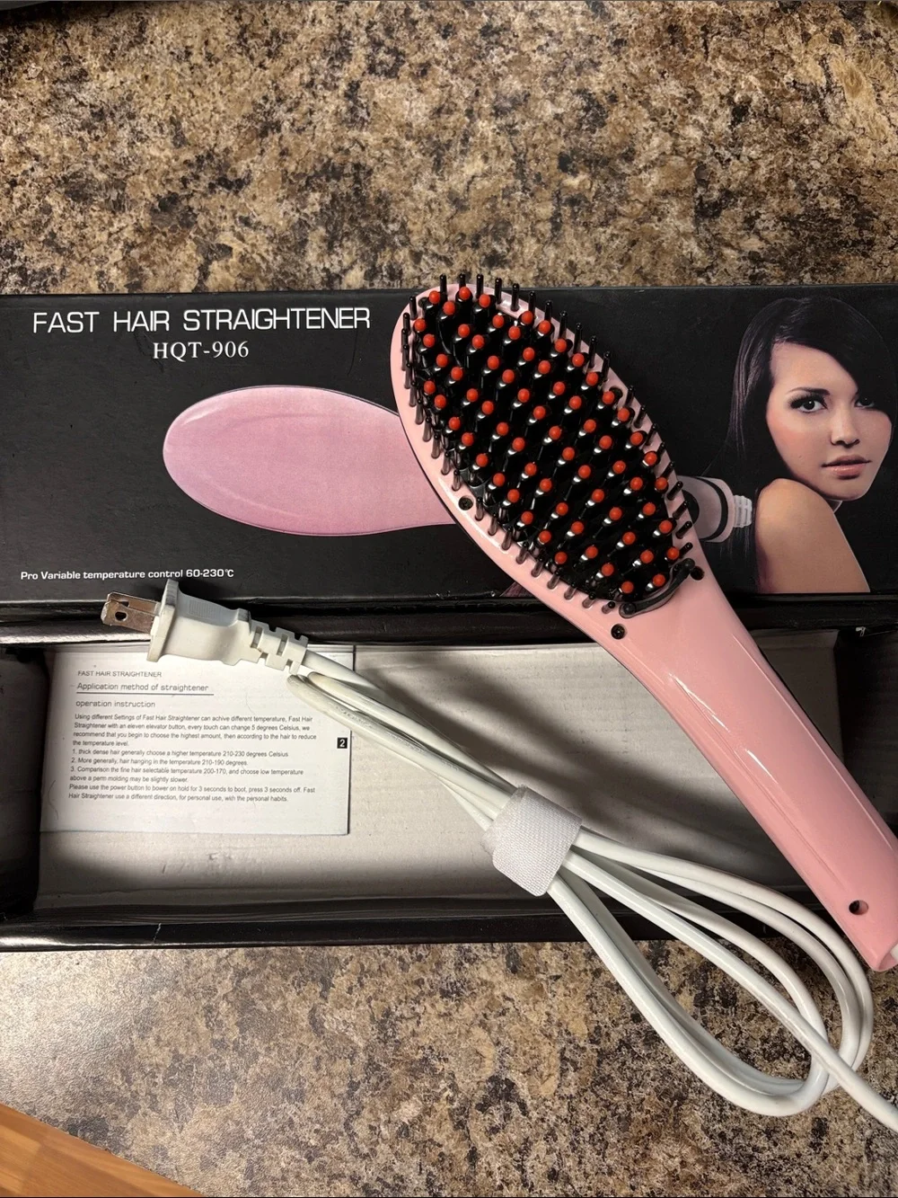HQT-906 Pink Fast Hair Straightener Brush